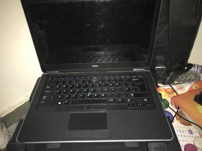 DeLL Laptop Total Ok Only 6Month used