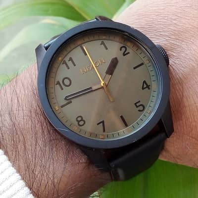 Nixon Safari Men's Fashion Watch