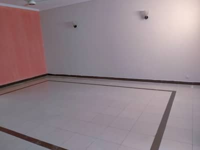 10 marla house available for rent in bahria town phase 2