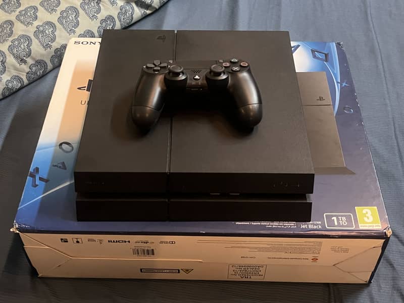 Ps4 1TB 1 Controller 2