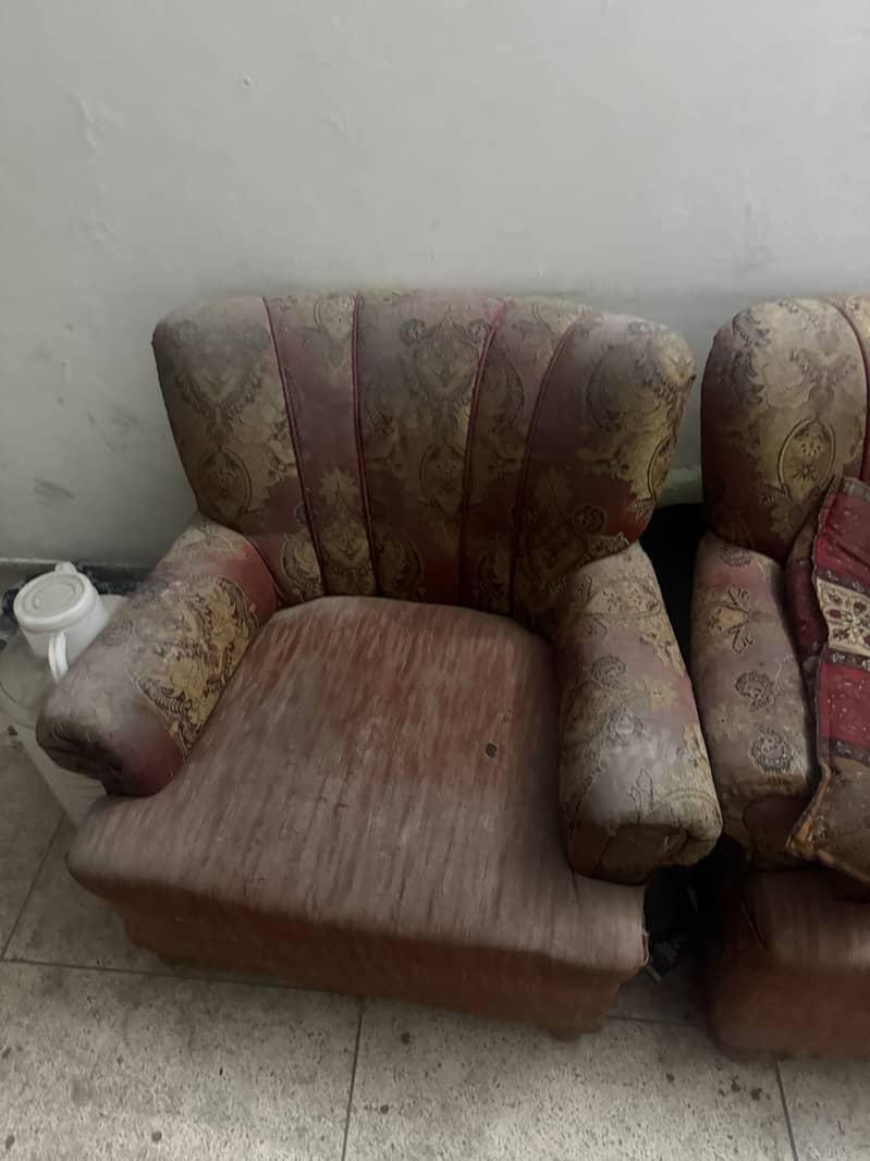 Sofa Set - Rough Condition 0