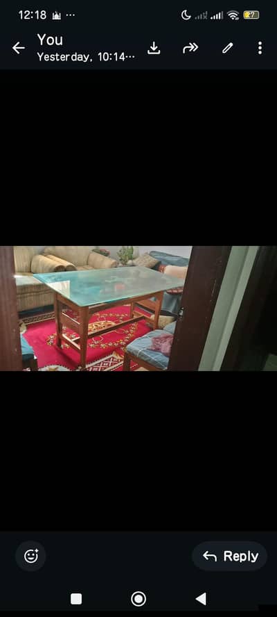 dining table 6 seat almost new look