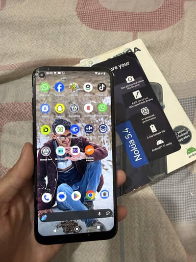 Nokia 5.4 (4/128 gb)