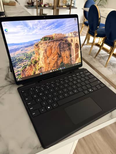 MS Surface Pro 11 512/16gb windows 11 pro