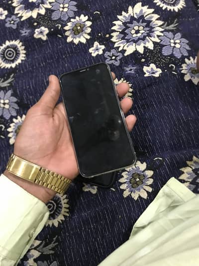 I phone 11 pro 256gb