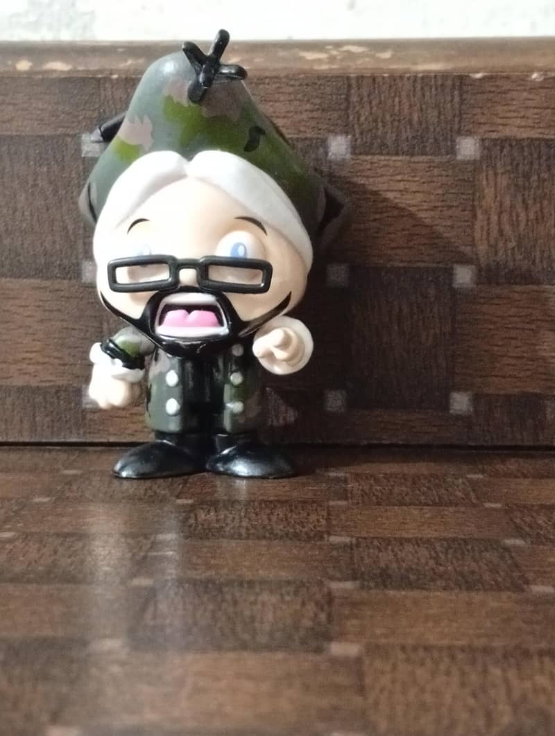 commander corn action figure 1