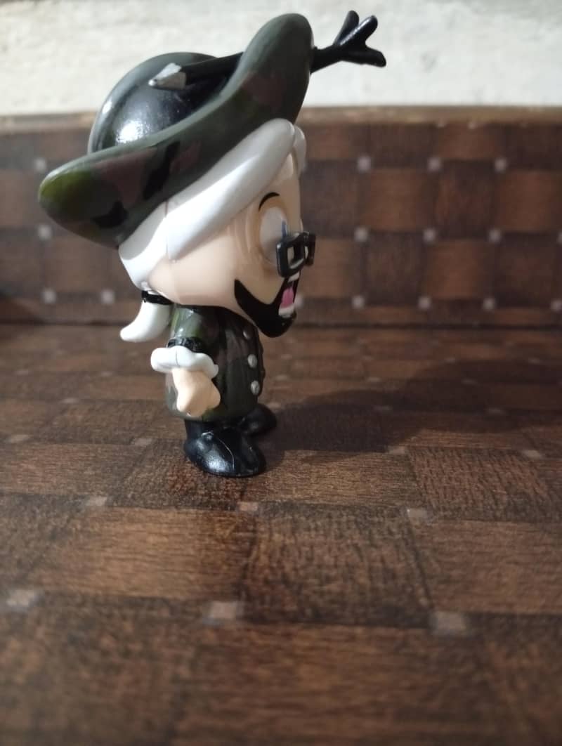 commander corn action figure 3