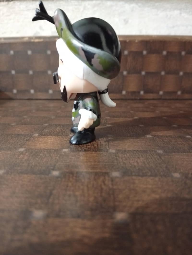 commander corn action figure 4