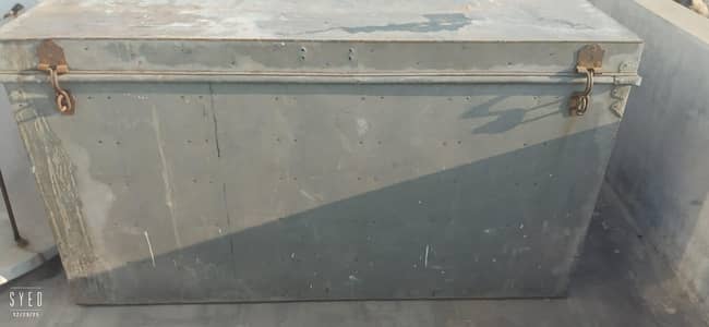 Iron trunks / peti for sale