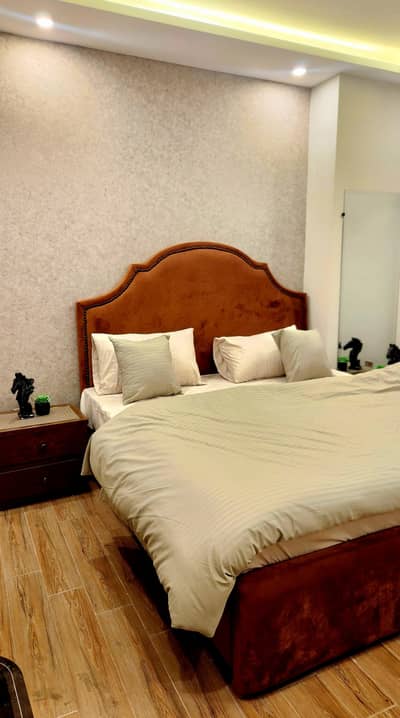 Bed with Side Tables & Mattress