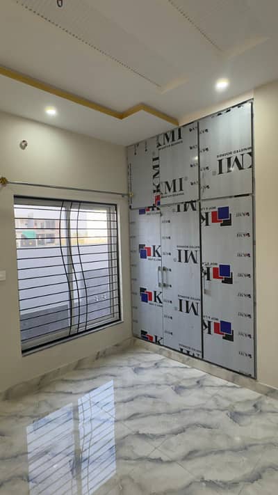 3.5 Marla House For Rent In Nawab Town