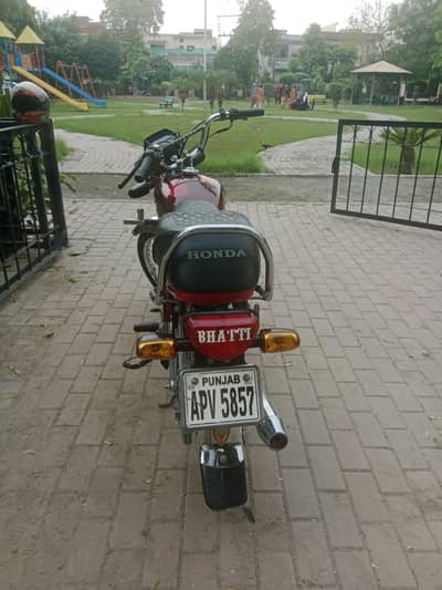 0321-1681329 m. Asif