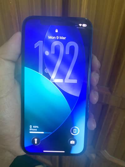 iphone 12 jv 64 gb in new condition