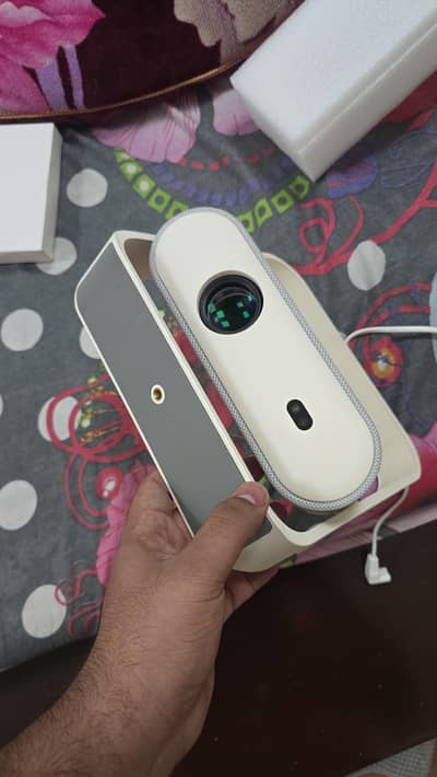 Smart Android Projector