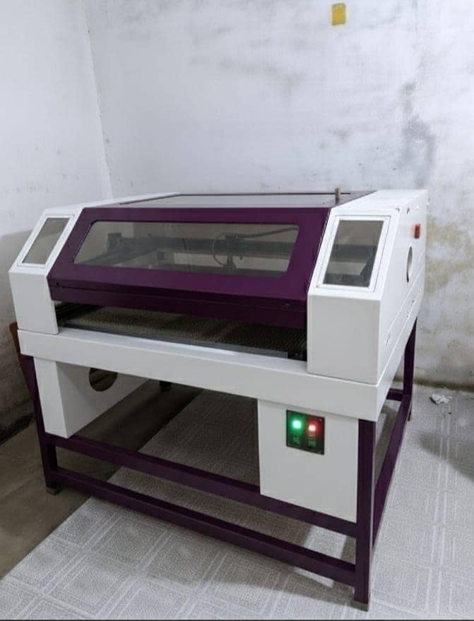 laser cutting machine 0