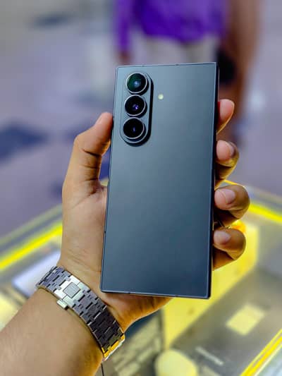 Samsung Z Fold 7 12GB | 512GB Dual Sim Official PTA Approved 5G Box