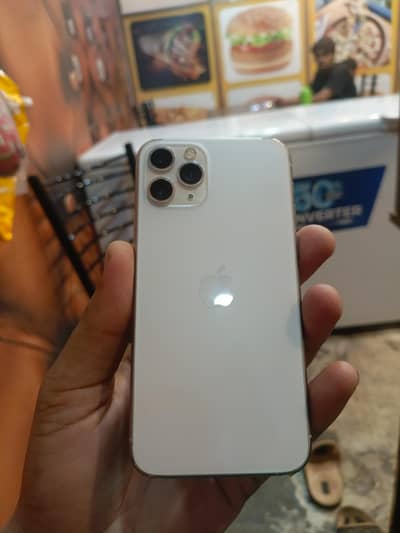 Iphone 11pro 64gb jv 85 health 10/10