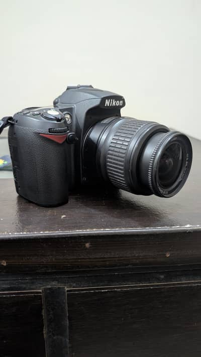 Nikon D90 Camera with 55mm lens - charger - data cable - 32gb sd card