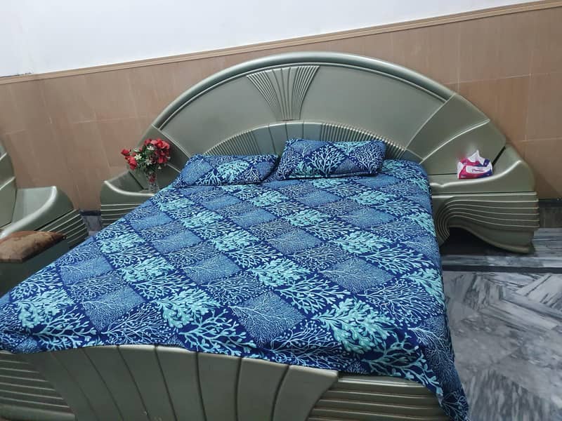 Bed & Dressing Set 2