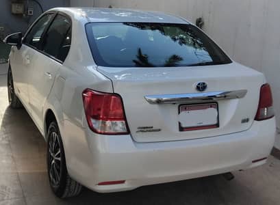 Toyota Axio Pearl White