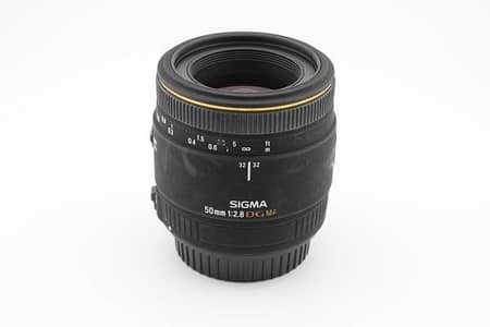 sigma 50mm f2.8 macro (Nikon mount)