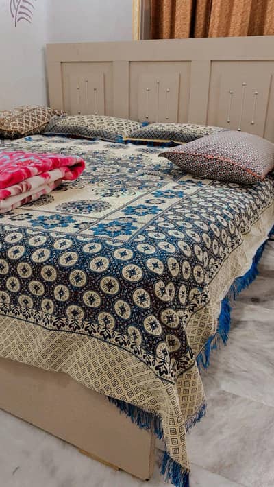 bedroom set for sale