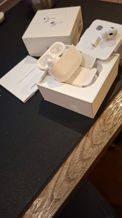 Apple AirPods Pro (Lightning) – Like New | Original | Urgent Sale