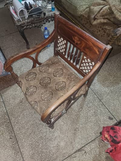 Antique Wooden chairs available, Qty: 02