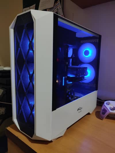 Ryzen 5600 + RTX 3070Ti + 16GB DDR4 3600 + 512GB nnvme