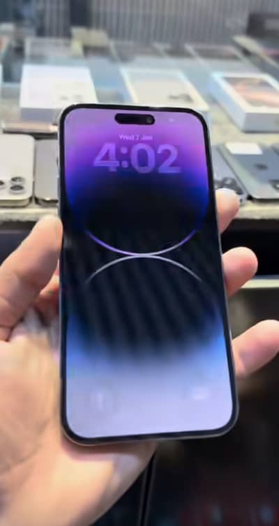 128 gb battery 87 health and 10 by 10