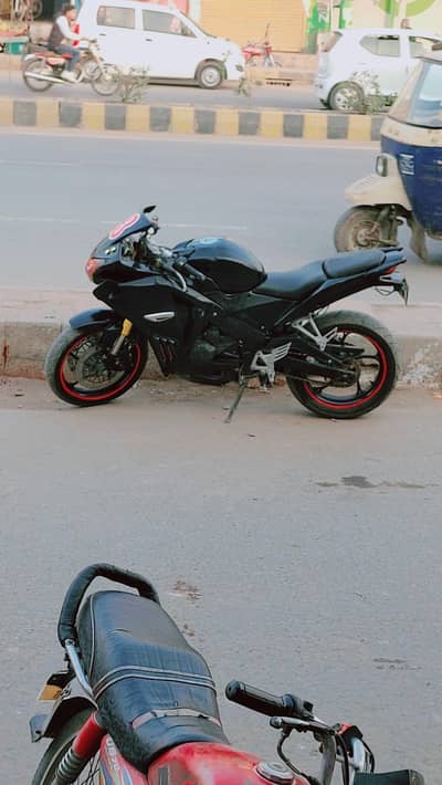 Honda CBR 250 2021 model islamabad Registered