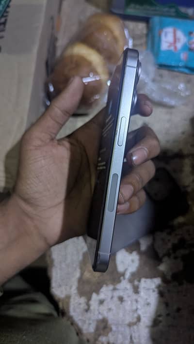 Iphone 15 pro  baypass 256 GB