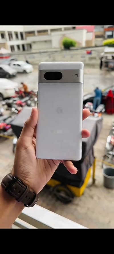 premium phone in excellent condition