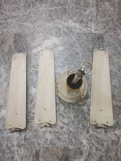 Al ahmad fans 10/8 condition working perfectly