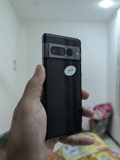 pixel 7 pro 12/128 official pta approved ( black color)