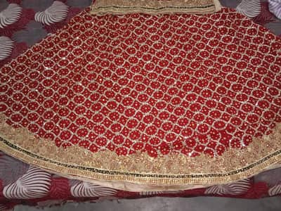 only 2 hours use good condition total original  neet and clean