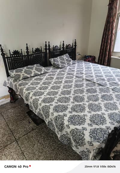 chinyoti 2 single bed