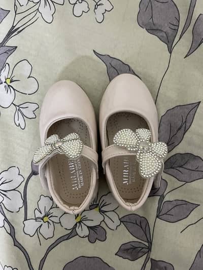 Brand new imported shoes for girls size 17