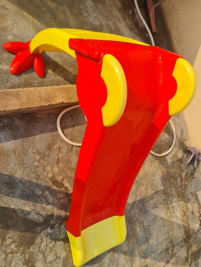 Kids Slide 3 steps 8 on 10 condition very rarely used