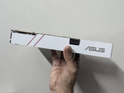 Asus GTX 970 (4-GB 256-Bit DDR5)  Sealed Card
