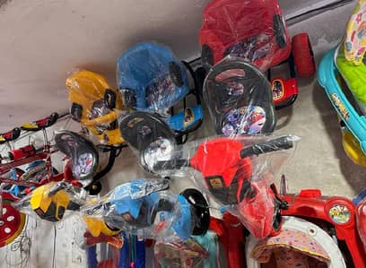 Double Seat Kid's Tricycle With Lights And Music