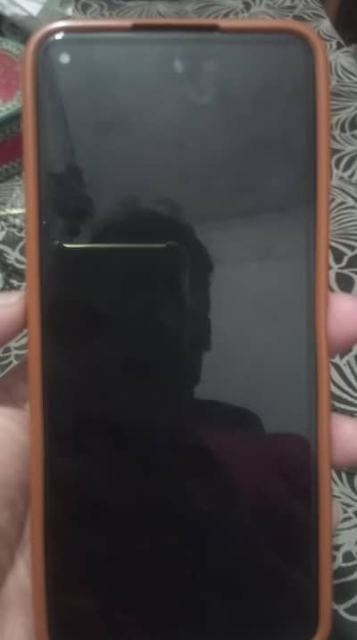 6 128 Mobile for sell