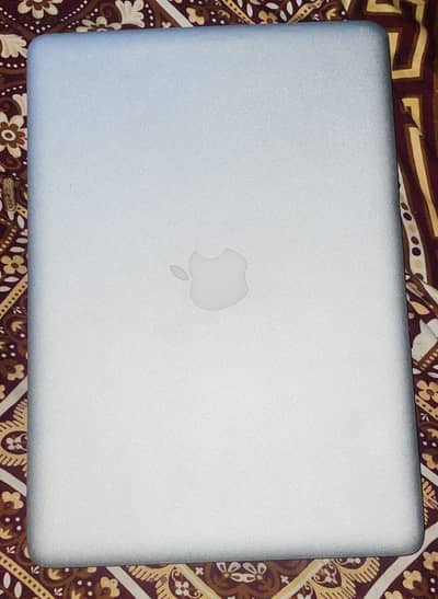 MacBook Pro 2012 | Lush Condition