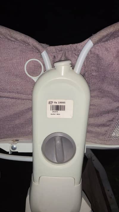 Baby cot sale_2 months used