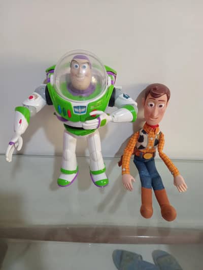 Toy story Buzz Lightyear woody talking
