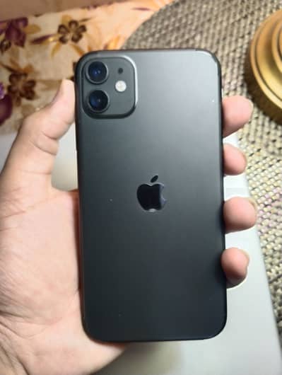 iPhone 11 (LL/A)
