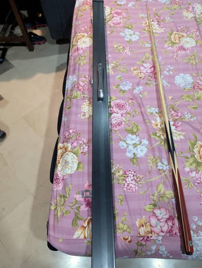 SLP 1 PIECE CUE FOR SALE