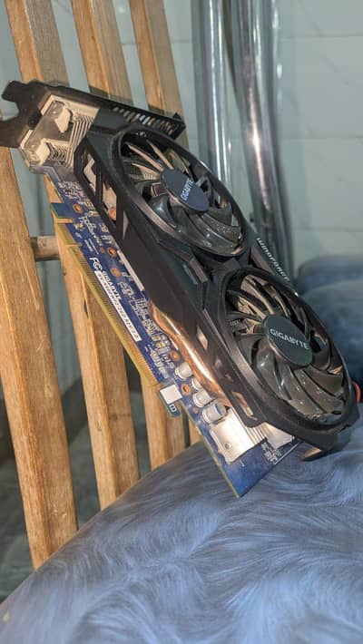 Gtx 660 ti 2GB gddr5 192 bit