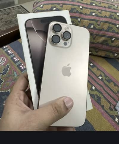 iPhone 16 Pro Max. (256Gb NON PTA)