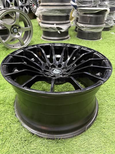 17 inch 5 nut 9jj Spider